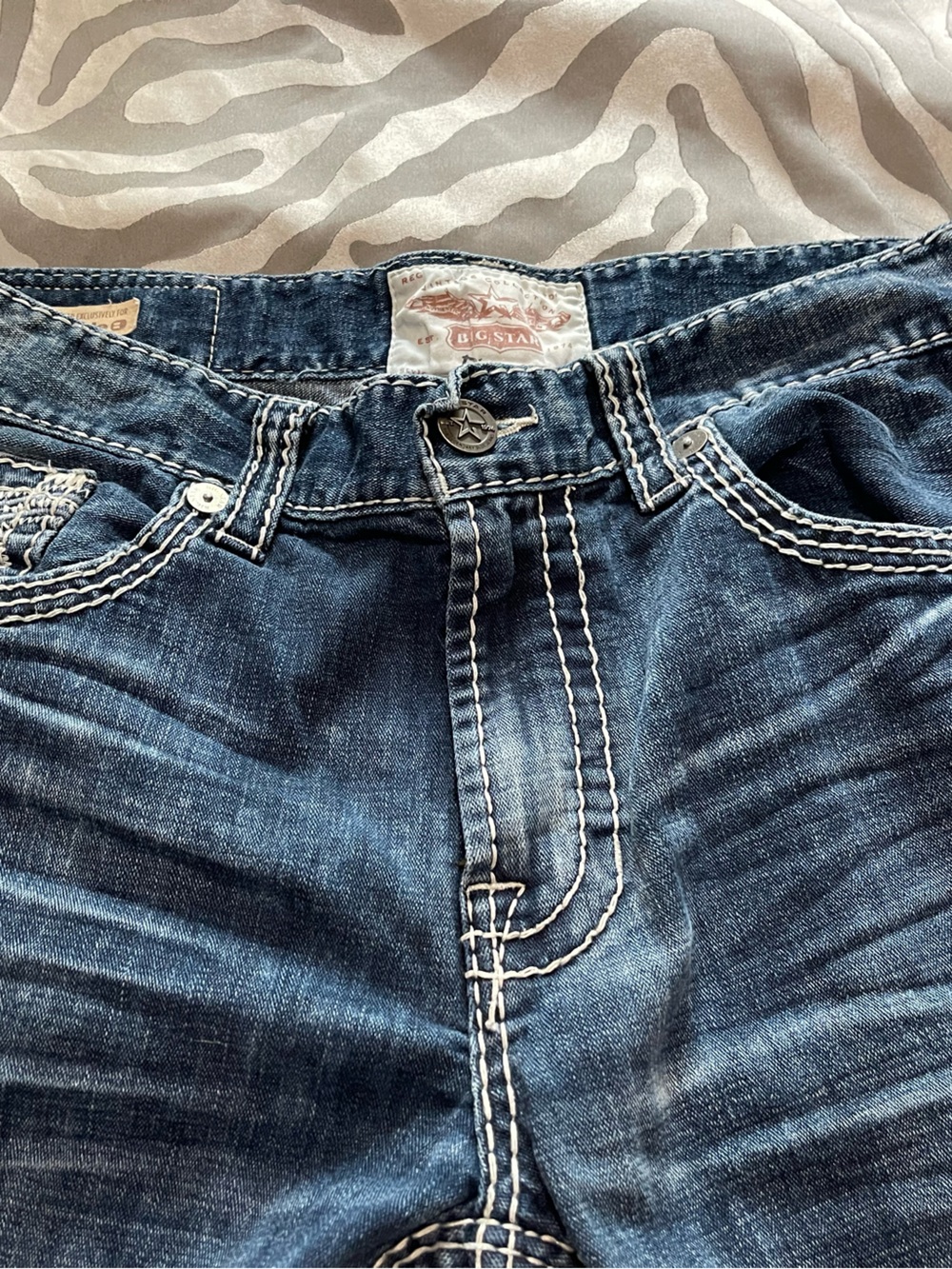 Big Star Men’s Dark Blue Jeans with White Contrast Stitching